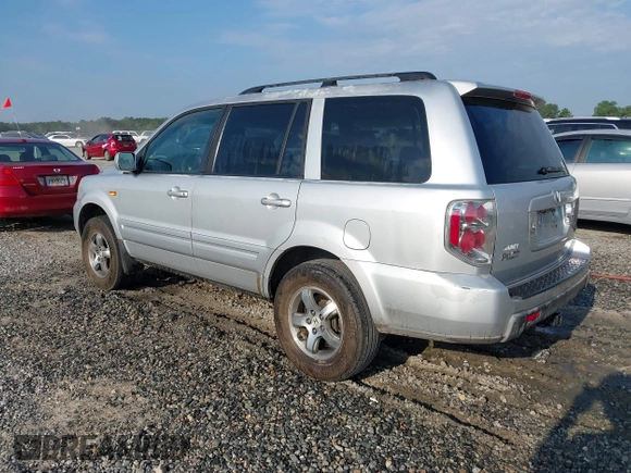2008 Honda Pilot EX-L with VIN 5FNYF28528B027047, listed as a IAAI auction lot 42692510 with 251,260 mi miles and . Bid and sale history available at DreamBid. Image 3.