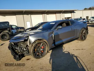 2019 Chevrolet Camaro ZL1 with VIN 1G1FK1R6XK0146550, listed as a Copart auction lot 88136095 with 32,788 mi miles and Salvage Title. Bid and sale history available at carsss.com. Image 1.