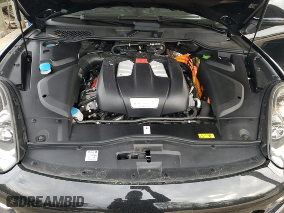 2016 Porsche Cayenne S E-Hybrid with VIN WP1AE2A26GLA17555, listed as a Copart auction lot 44078415 with 56,830 mi miles and Clean title. Bid and sale history available at DreamBid. Image 11.