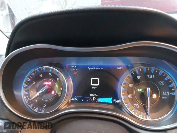 2015 Chrysler 300 Limited with VIN 2C3CCARGXFH892146, listed as a IAAI auction lot 41675840 with 60,527 mi miles. Bid and sale history available at carsss.com. Image 7.