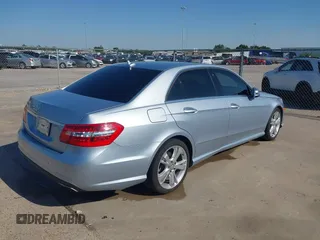 2013 Mercedes-Benz E 350 Luxury with VIN WDDHF5KB6DA733740, listed as a IAAI auction lot 41988035 with 57,350 mi miles and . Bid and sale history available at DreamBid. Image 4.