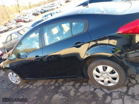 2014 Kia Forte LX with VIN KNAFK4A69E5139677, listed as a IAAI auction lot 41179926 with 174,500 mi miles. Bid and sale history available at carsss.com. Image 14.