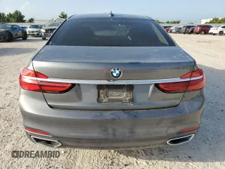 2018 BMW 7 Series 740i with VIN WBA7E2C56JG741634, listed as a Copart auction lot 61530123 with 82,207 mi miles. Bid and sale history available at carsss.com. Image 6.