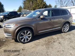 2016 Volvo XC90 T6 Inscription with VIN YV4A22PL2G1044108, listed as a Copart auction lot 45847505 with 105,863 mi miles and Salvage Title. Bid and sale history available at carsss.com. Image 1.