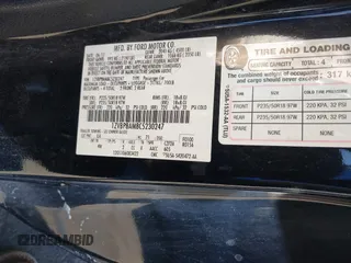 2012 Ford Mustang Premium z VIN 1ZVBP8AM8C5230247, wystawiony jako IAAI lot #41721081 z przebiegiem 118 868 mil mil oraz . Historia ofert i sprzedaży dostępna na DreamBid. Obrazek 9.