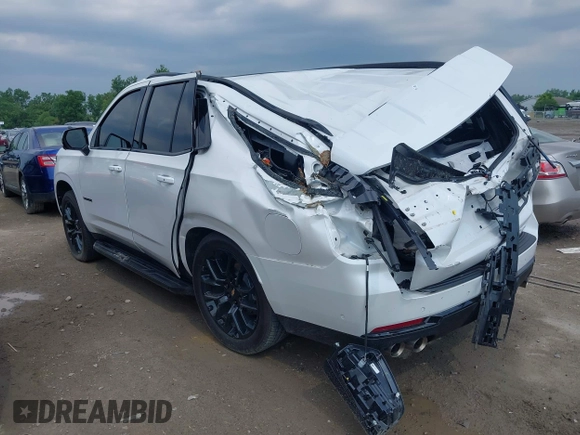 2025 Chevrolet Tahoe z VIN 1GNS6RRD7SR121714, wystawiony jako IAAI lot #42602552 z przebiegiem 9 824 mil mil oraz . Historia ofert i sprzedaży dostępna na DreamBid. Obrazek 3.