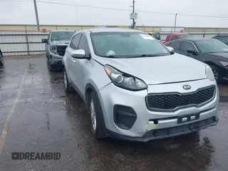 2018 Kia Sportage LX with VIN KNDPM3AC7J7337951, listed as a IAAI auction lot 41900482 with 105,857 mi miles and . Bid and sale history available at carsss.com. Image 1.