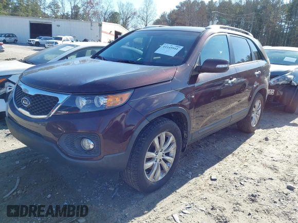 2011 Kia Sorento EX with VIN 5XYKU3A12BG089184, listed as a IAAI auction lot 41145941 with 111,597 mi miles. Bid and sale history available at carsss.com. Image 17.