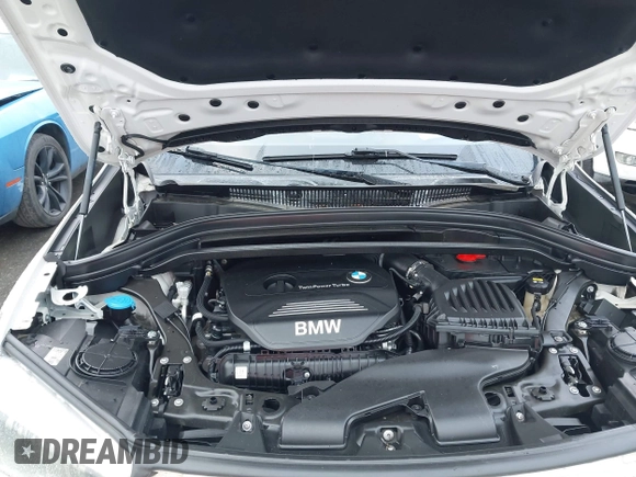 2019 BMW X1 xDrive28i with VIN WBXHT3C54K3H35641, listed as a IAAI auction lot 42241894 with 100,989 mi miles and . Bid and sale history available at DreamBid. Image 10.