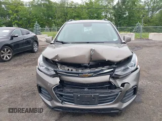2021 Chevrolet Trax LT с VIN KL7CJPSB6MB358552, выставлен на аукционе IAAI как лот 42367846 с пробегом 47 451 миль миль и . История ставок и продаж доступна на DreamBid. Изображение 6.