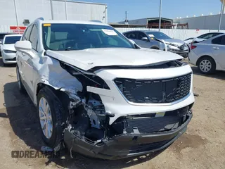 2020 Cadillac XT4 FWD Luxury with VIN 1GYAZAR40LF139918, listed as a IAAI auction lot 41829009 with 42,742 mi miles. Bid and sale history available at carsss.com. Image 6.