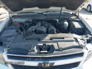 2010 Chevrolet Suburban LTZ with VIN 1GNUCKE06AR277074, listed as a IAAI auction lot 41828184 with 260,839 mi miles. Bid and sale history available at carsss.com. Image 10.