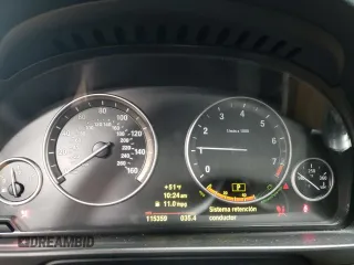 2011 BMW 5 Series 528i with VIN WBAFR1C54BC673353, listed as a Copart auction lot 48956775 with 115,359 mi miles and Salvage Title. Bid and sale history available at carsss.com. Image 9.