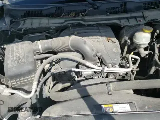 2018 Ram 1500 Laramie z VIN 1C6RR7NT1JS193944, wystawiony jako Copart lot #67109435 z przebiegiem 127 030 mil mil oraz Szkoda całkowita • Salvage title. Historia ofert i sprzedaży dostępna na DreamBid. Obrazek 13.