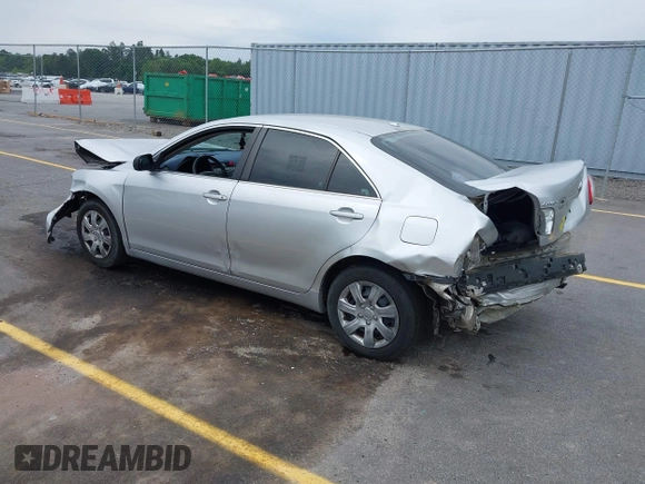 2011 Toyota Camry LE z VIN 4T1BF3EK1BU209614, wystawiony jako IAAI lot #42193388 z przebiegiem 197 732 mil mil oraz . Historia ofert i sprzedaży dostępna na DreamBid. Obrazek 3.