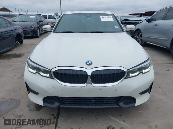 2020 BMW 3 Series 330i with VIN WBA5R1C06LFH40375, listed as a IAAI auction lot 41023872 with 98,325 mi miles and . Bid and sale history available at carsss.com. Image 13.