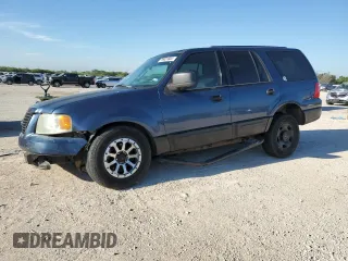 2004 Ford Expedition XLS with VIN 1FMRU13W34LB90605, listed as a Copart auction lot 70631684 with 0 mi miles and Salvage Title. Bid and sale history available at carsss.com. Image 1.