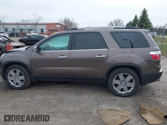2010 GMC Acadia SLT2 z VIN 1GKLRNED2AJ128641, wystawiony jako IAAI lot #41997491 z przebiegiem 210 153 mil mil oraz . Historia ofert i sprzedaży dostępna na DreamBid. Obrazek 14.