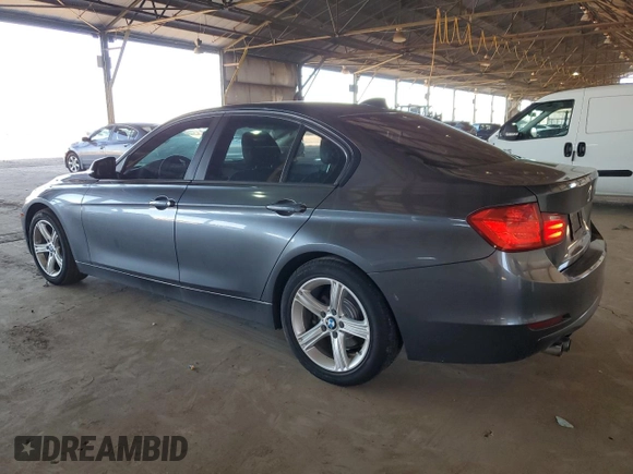 2013 BMW 3 Series 328i z VIN WBA3C1C56DF443903, wystawiony jako Copart lot #55061245 z przebiegiem Nie podano mil oraz Szkoda całkowita • Salvage title. Historia ofert i sprzedaży dostępna na DreamBid. Obrazek 2.