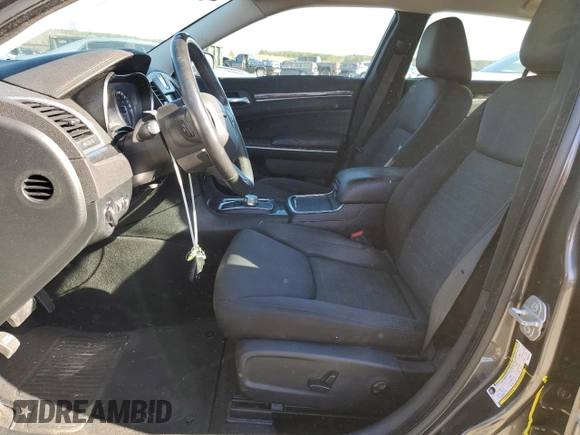 2018 Chrysler 300 Touring with VIN 2C3CCAAG2JH264473, listed as a Copart auction lot 46509405 with 79,388 mi miles and Salvage Title. Bid and sale history available at carsss.com. Image 7.