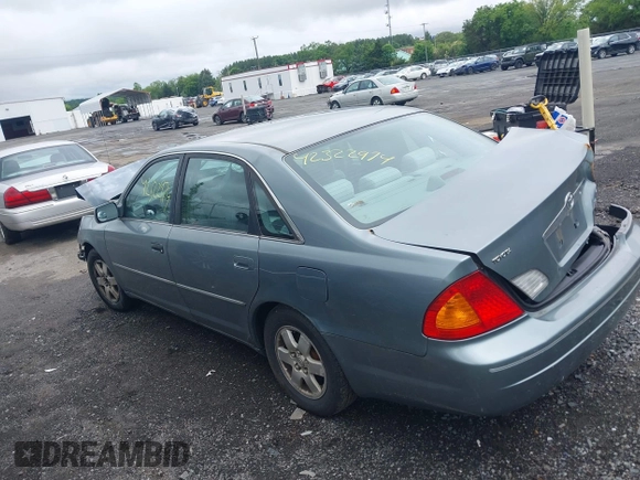 2000 Toyota Avalon XL with VIN 4T1BF28B5YU107764, listed as a IAAI auction lot 42322974 with 172,557 mi miles and . Bid and sale history available at DreamBid. Image 3.