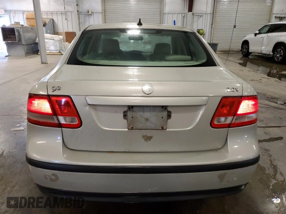 2005 Saab 9-3 Linear with VIN YS3FB45S851032498, listed as a Copart auction lot 44938905 with 204,234 mi miles and Salvage Title. Bid and sale history available at carsss.com. Image 6.