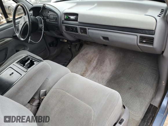 1996 Ford F-250 with VIN 1FTHX26G4TEB59478, listed as a Copart auction lot 46535425 with 132,504 mi miles and Salvage title. Bid and sale history available at DreamBid. Image 8.
