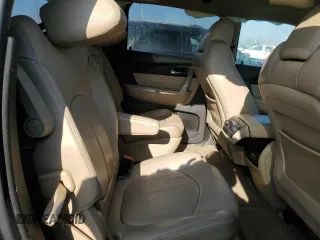 2012 GMC Acadia SLT1 z VIN 1GKKVRED6CJ253773, wystawiony jako Copart lot #52736045 z przebiegiem 172 310 mil mil oraz Czysty tytuł • Clean title. Historia ofert i sprzedaży dostępna na DreamBid. Obrazek 11.