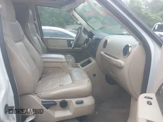 2006 Ford Expedition Eddie Bauer z VIN 1FMFU17596LA05562, wystawiony jako IAAI lot #42294772 z przebiegiem 255 890 mil mil oraz . Historia ofert i sprzedaży dostępna na DreamBid. Obrazek 5.