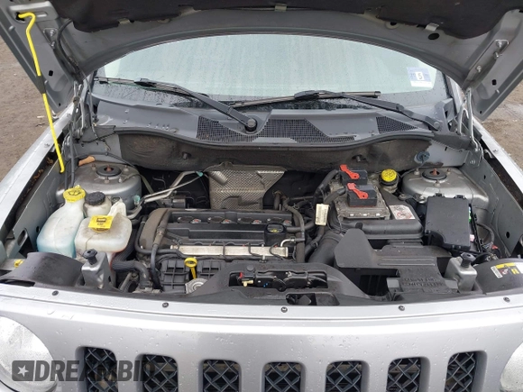 2017 Jeep Patriot High Altitude z VIN 1C4NJPFA9HD118354, wystawiony jako IAAI lot #41848700 z przebiegiem 82 624 mil mil oraz . Historia ofert i sprzedaży dostępna na DreamBid. Obrazek 10.