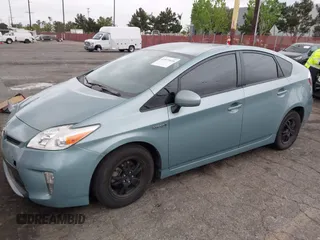 2014 Toyota Prius Four with VIN JTDKN3DU5E1814588, listed as a IAAI auction lot 42073609 with 209,003 mi miles. Bid and sale history available at carsss.com. Image 18.