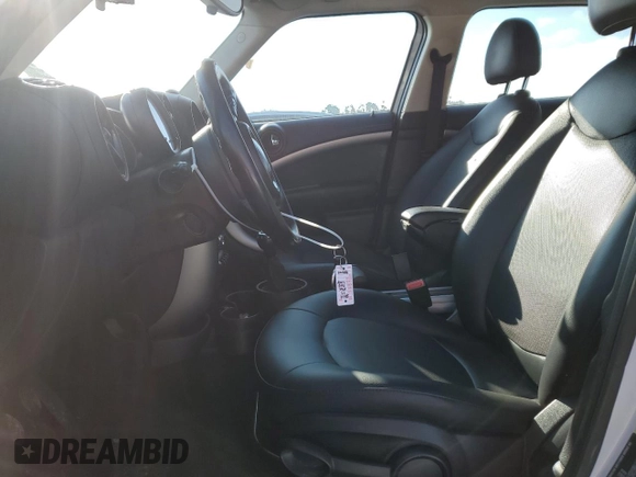 2013 MINI Countryman with VIN WMWZB3C51DWM31196, listed as a Copart auction lot 45708135 with 163,331 mi miles and Salvage title. Bid and sale history available at DreamBid. Image 7.