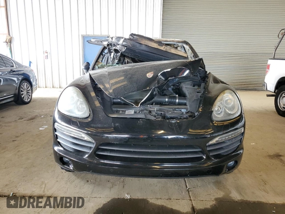 2011 Porsche Cayenne S with VIN WP1AB2A29BLA43200, listed as a Copart auction lot 62511425 with Not provided miles and Non repairable. Bid and sale history available at DreamBid. Image 5.