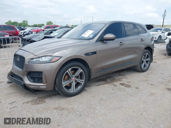 2017 Jaguar F-Pace 35t R-Sport с VIN SADCL2BVXHA067434, выставлен на аукционе IAAI как лот 42057515 с пробегом 101 435 миль миль и . История ставок и продаж доступна на DreamBid. Изображение 2.