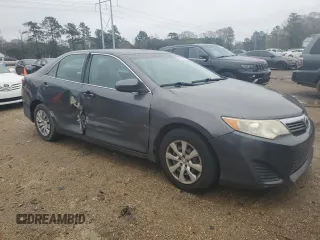 2013 Toyota Camry L with VIN 4T1BF1FK6DU717938, listed as a Copart auction lot 45904185 with 205,159 mi miles and Salvage Title. Bid and sale history available at carsss.com. Image 4.