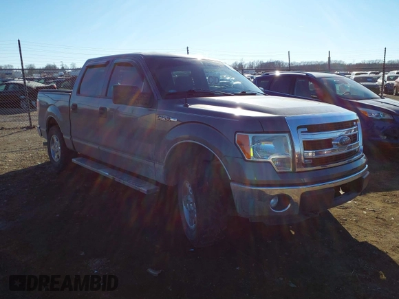 2014 Ford F-150 XL with VIN 1FTFW1EF7EKD93048, listed as a IAAI auction lot 41443576 with 167,124 mi miles. Bid and sale history available at carsss.com. Image 1.