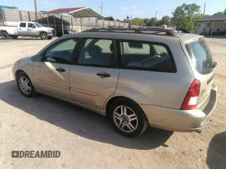 2001 Ford Focus SE with VIN 1FAFP36371W324480, listed as a IAAI auction lot 42071329 with 161,894 mi miles and . Bid and sale history available at carsss.com. Image 3.