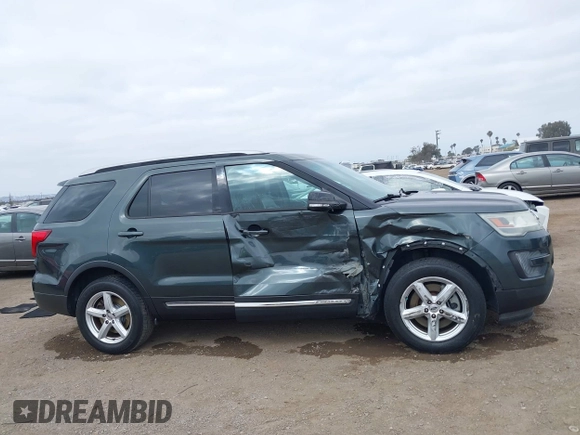 2016 Ford Explorer XLT with VIN 1FM5K7D86GGA07654, listed as a IAAI auction lot 42093797 with 138,097 mi miles. Bid and sale history available at carsss.com. Image 13.