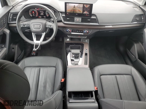 2024 Audi Q5 Premium Plus z VIN WA1BBAFY5R2027549, wystawiony jako Copart lot #55025835 z przebiegiem 31 779 mil mil oraz Szkoda całkowita • Salvage title. Historia ofert i sprzedaży dostępna na DreamBid. Obrazek 8.