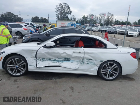 2018 BMW 4 Series 430i with VIN WBA4Z1C53JEC72907, listed as a IAAI auction lot 41436608 with 43,121 mi miles and . Bid and sale history available at carsss.com. Image 13.