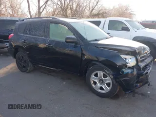 2008 Toyota RAV4 with VIN JTMBK33V986039352, listed as a IAAI auction lot 41824376 with 245,503 mi miles. Bid and sale history available at carsss.com. Image 1.