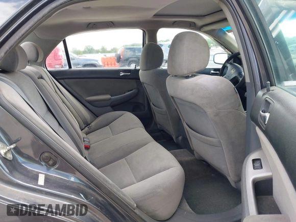 2007 Honda Accord EX с VIN 1HGCM567X7A158015, выставлен на аукционе IAAI как лот 42173705 с пробегом 214 953 миль миль и . История ставок и продаж доступна на DreamBid. Изображение 8.