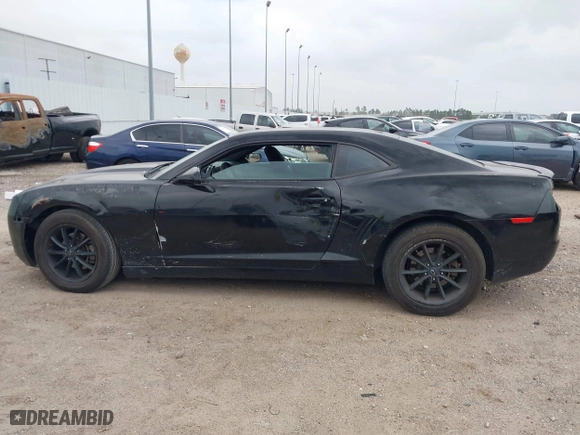 2013 Chevrolet Camaro LS with VIN 2G1FA1E34D9231634, listed as a IAAI auction lot 41945267 with 148,275 mi miles. Bid and sale history available at carsss.com. Image 14.