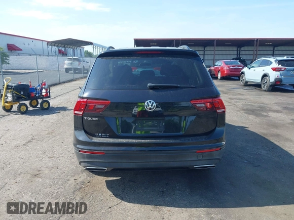2019 Volkswagen Tiguan S с VIN 3VV1B7AX8KM048544, выставлен на аукционе IAAI как лот 42199240 с пробегом 86 179 миль миль и . История ставок и продаж доступна на DreamBid. Изображение 16.