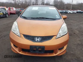 2010 Honda Fit Sport with VIN JHMGE8H63AS024532, listed as a IAAI auction lot 41469799 with 167,750 mi miles and . Bid and sale history available at DreamBid. Image 12.