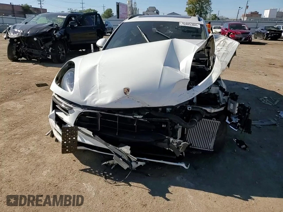 2018 Porsche Macan GTS with VIN WP1AG2A55JLB61657, listed as a Copart auction lot 76485304 with Not Provided miles and Salvage Title. Bid and sale history available at DreamBid. Image 11.