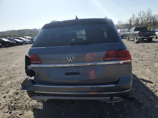 2019 Volkswagen Atlas SEL Premium с VIN 1V2NR2CA9KC532598, выставлен на аукционе Copart как лот 51748725 с пробегом 72 159 миль миль и Списание • Salvage title. История ставок и продаж доступна на DreamBid. Изображение 6.