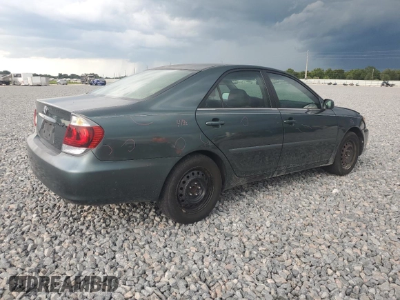 2005 Toyota Camry LE with VIN 4T1BE30K65U038423, listed as a Copart auction lot 64276255 with 182,686 mi miles and Salvage title. Bid and sale history available at DreamBid. Image 3.