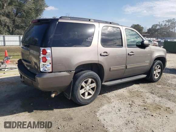 2011 GMC Yukon SLE with VIN 1GKS2AE07BR344512, listed as a Copart auction lot 44172345 with 179,338 mi miles and Salvage Title. Bid and sale history available at carsss.com. Image 3.