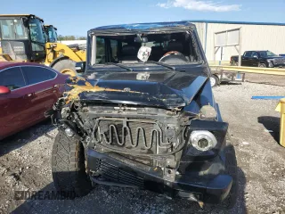 2009 Mercedes-Benz G with VIN WDCYR37E59X179789, listed as a Copart auction lot 48282934 with 154,393 mi miles and Salvage Title. Bid and sale history available at DreamBid. Image 5.
